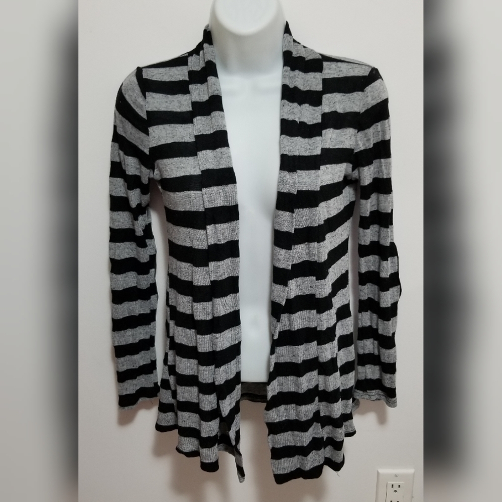 Touch Me black and gray stripes thin open cardigan